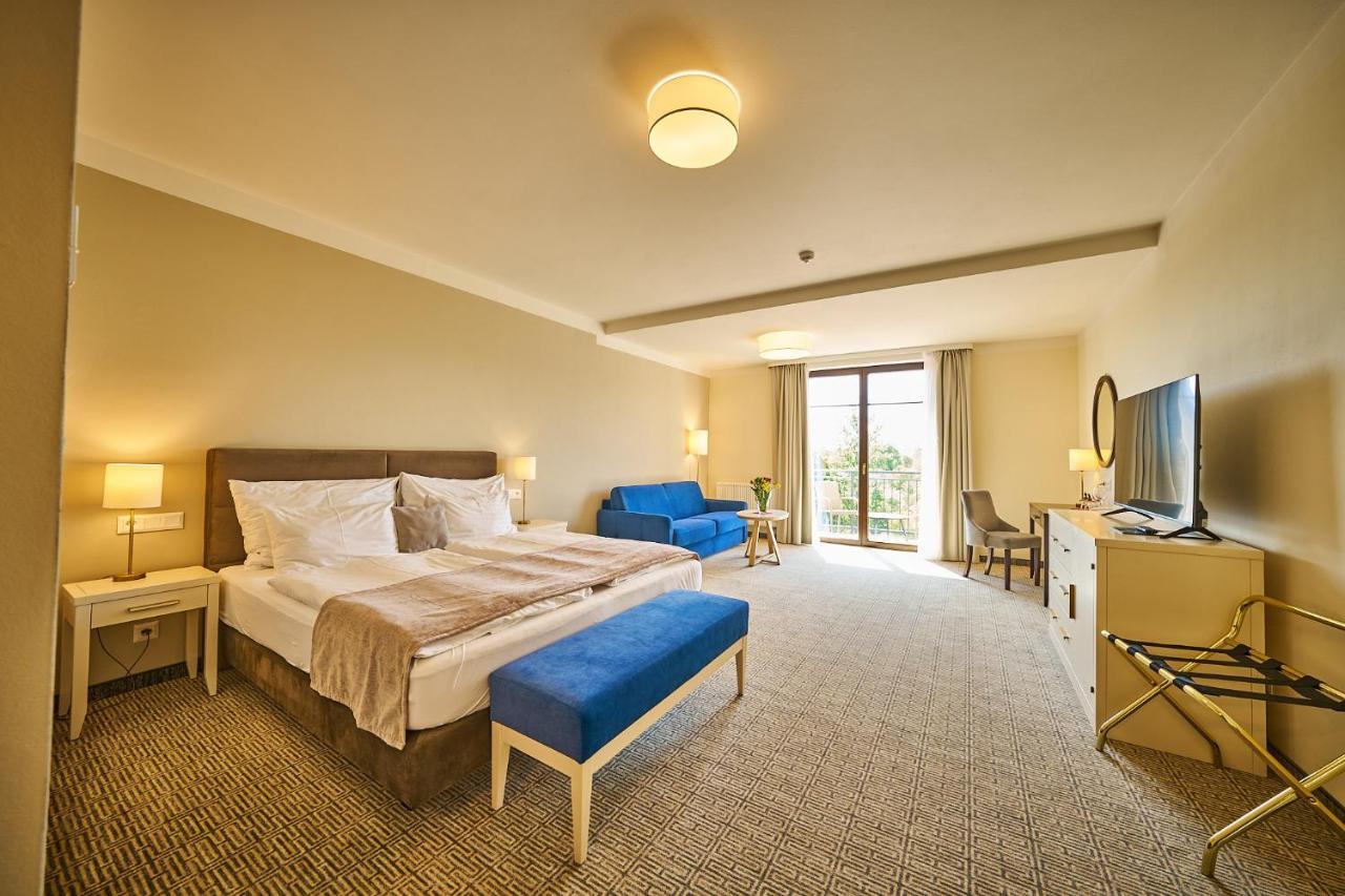 Wellness Hotel Queens Mariánské Lázně Екстериор снимка