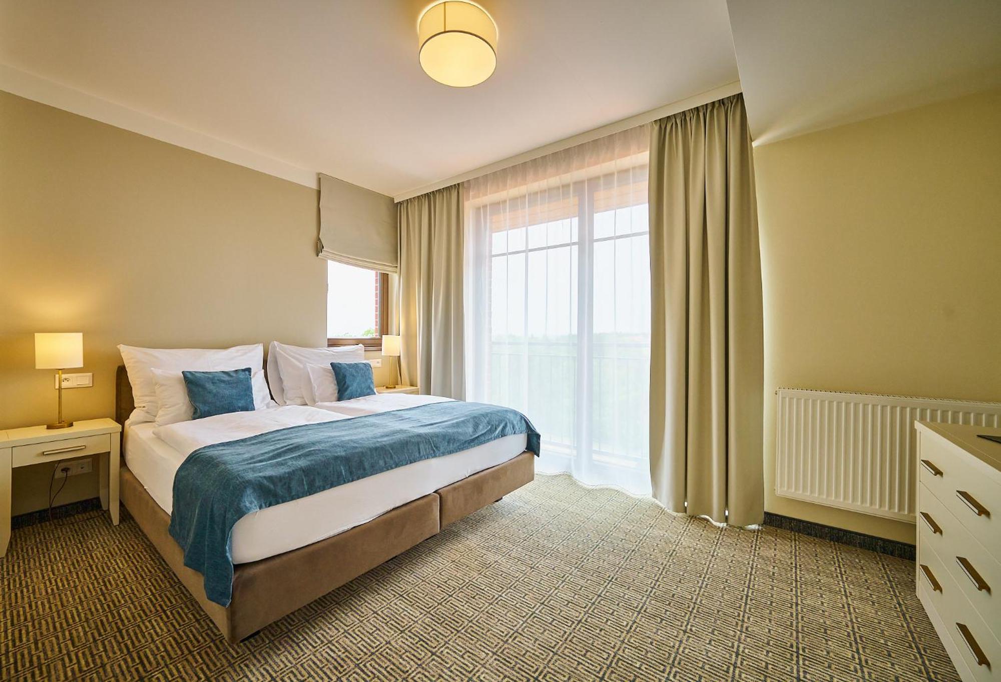 Wellness Hotel Queens Mariánské Lázně Екстериор снимка