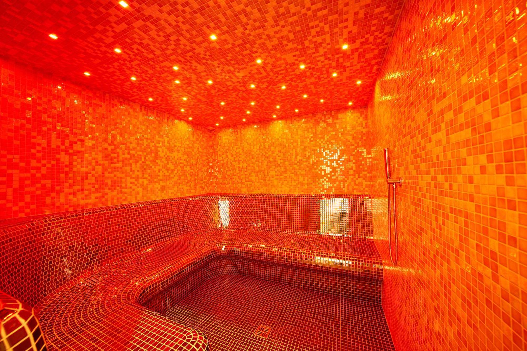 Wellness Hotel Queens Mariánské Lázně Екстериор снимка
