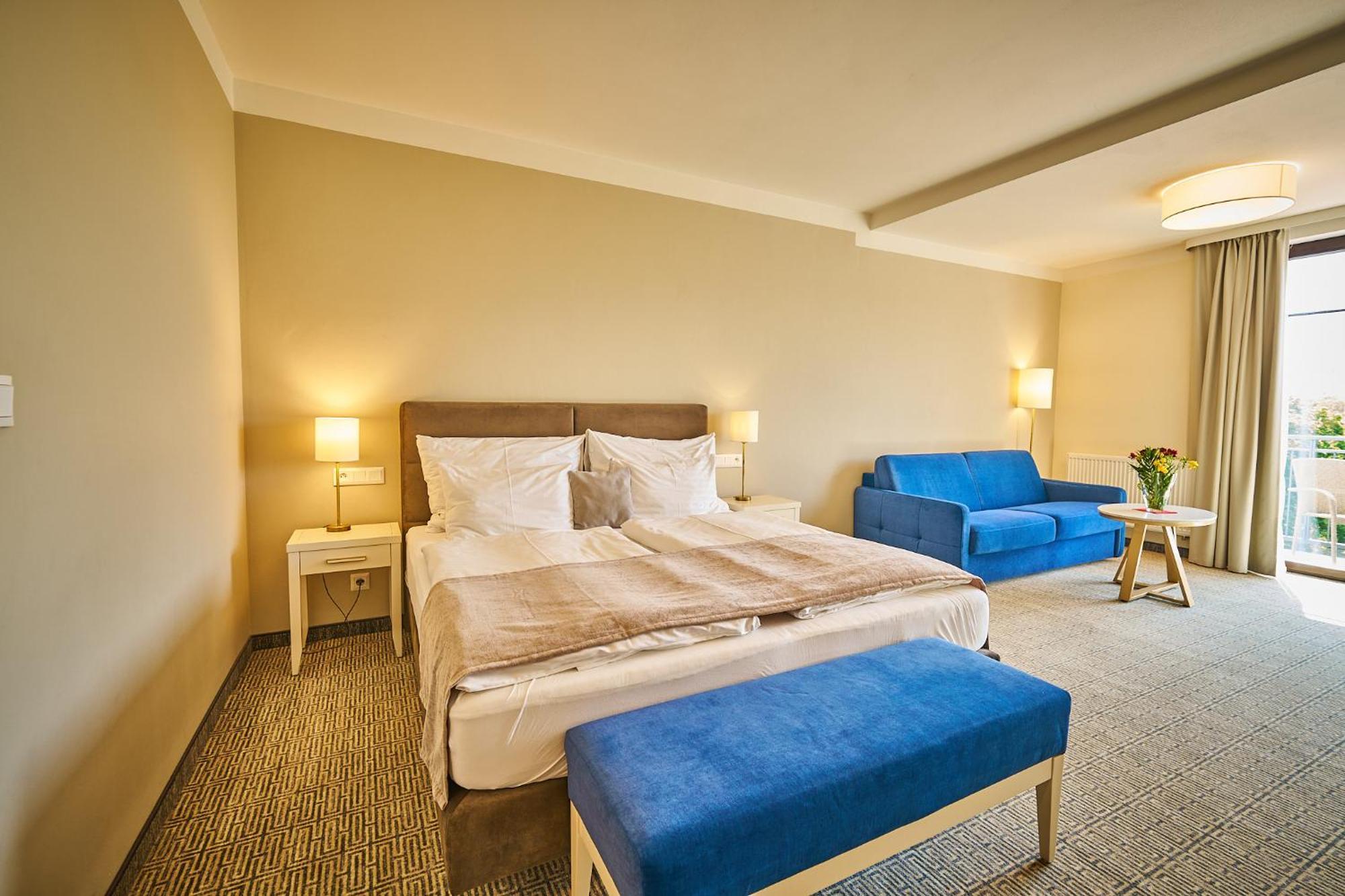 Wellness Hotel Queens Mariánské Lázně Стая снимка